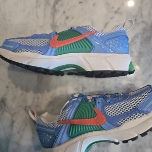 6 Youth/7.5 Womens  NIKE VOMERO 5 BG  IB7728 412 Nwt